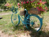 Valleraugue (30)  Hameau de Bertezène 12 juillet 2018 : signalisation, vélo
