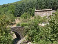 Valleraugue (30)  Pont sur le Clarou au Moulin de Bouzigue 12 juillet 2018